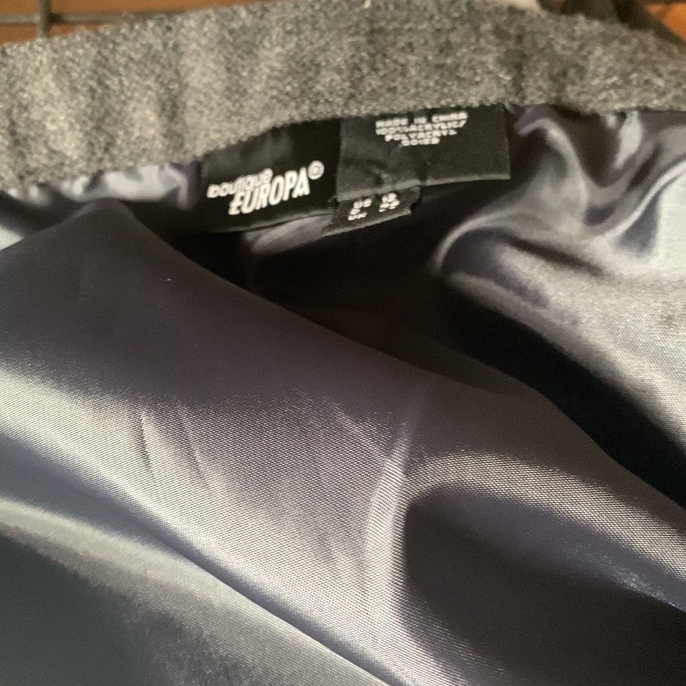 Long gray maxi blanket skirt, appears like wool - Picture 3 of 4